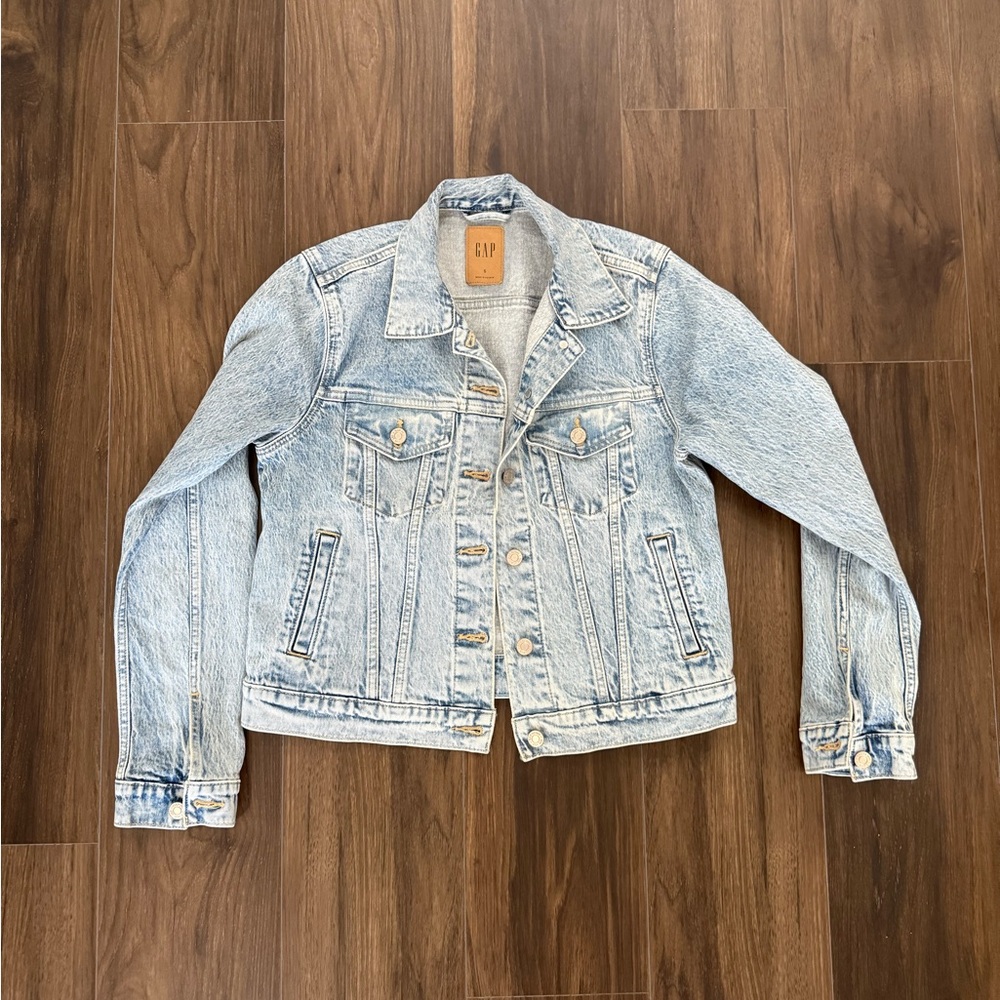 GAP Faded Blue Denim Jacket